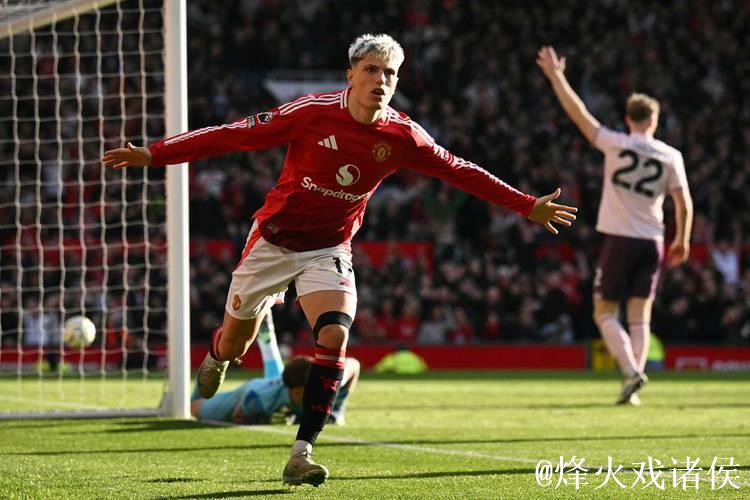 傲人纪录保住了，曼联英超主场半场领先后从未输球